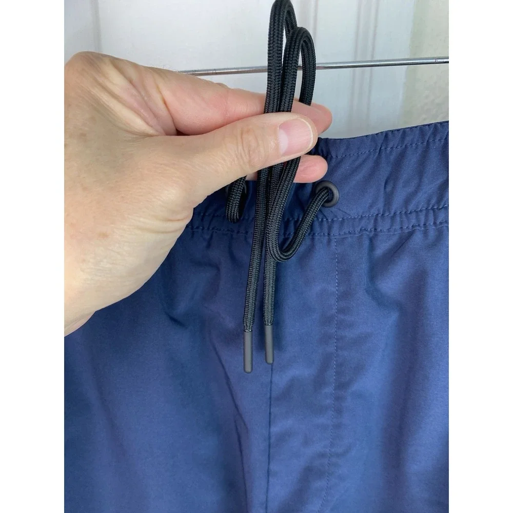 Nike Dri-Fit Men's L Navy Blue Elastic Drawstring Waist Unlined Athletic Shorts